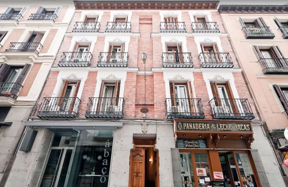 Hostal Oporto Madrid Eksteriør bilde