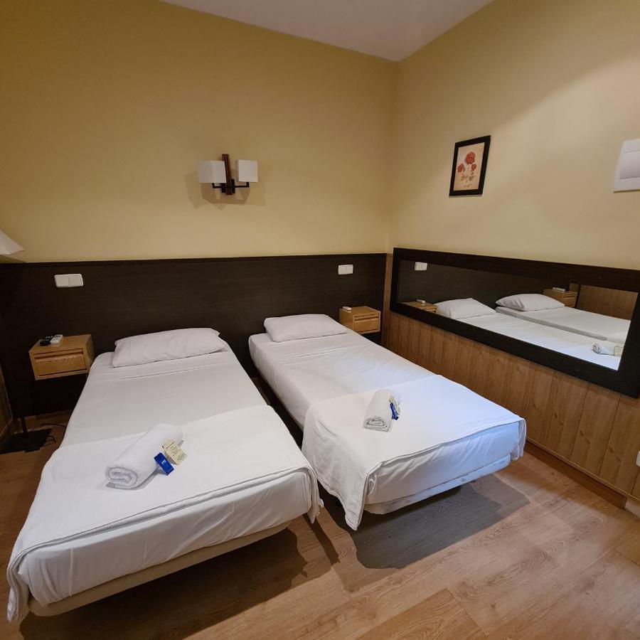 Hostal Oporto Madrid Eksteriør bilde