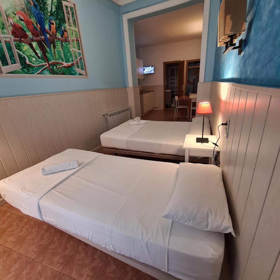 Hostal Oporto Madrid Eksteriør bilde