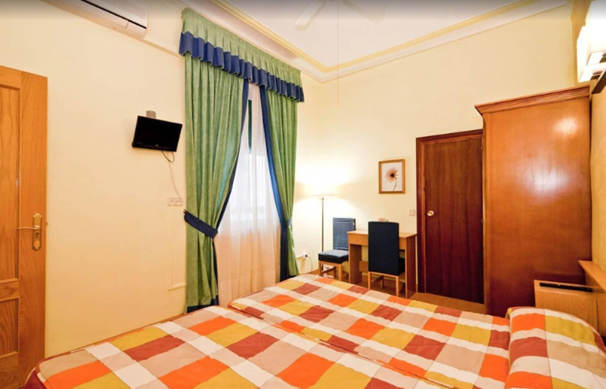 Hostal Oporto Madrid Eksteriør bilde